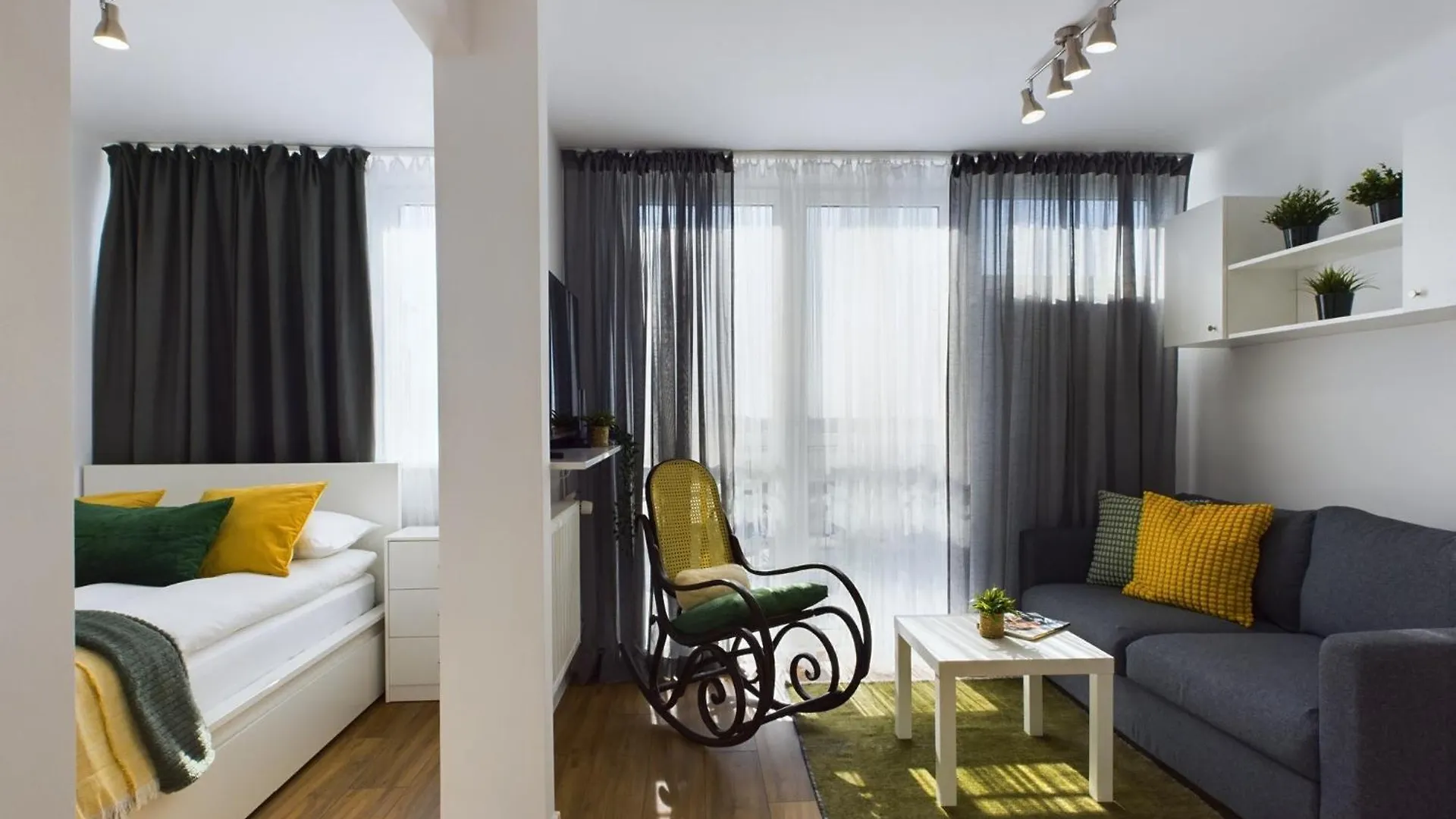 ורשה Centrum Warszawy Piekne Studio Dla 3 Osob By Rent Like Home דירה