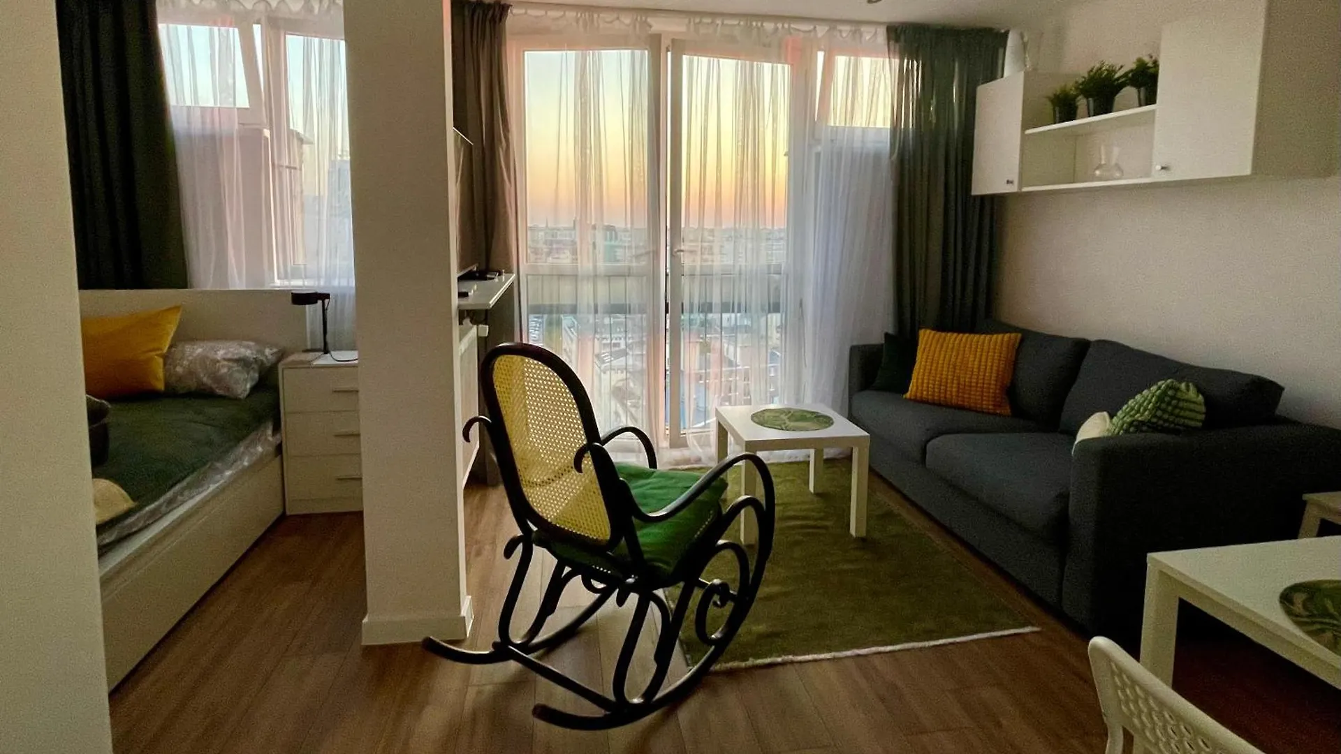 ורשה Centrum Warszawy Piekne Studio Dla 3 Osob By Rent Like Home דירה
